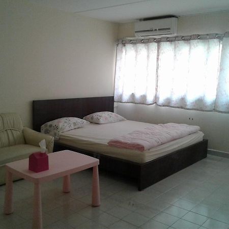 Impact Challenger Muang Thong Thani Service Apartment Banguecoque Exterior foto